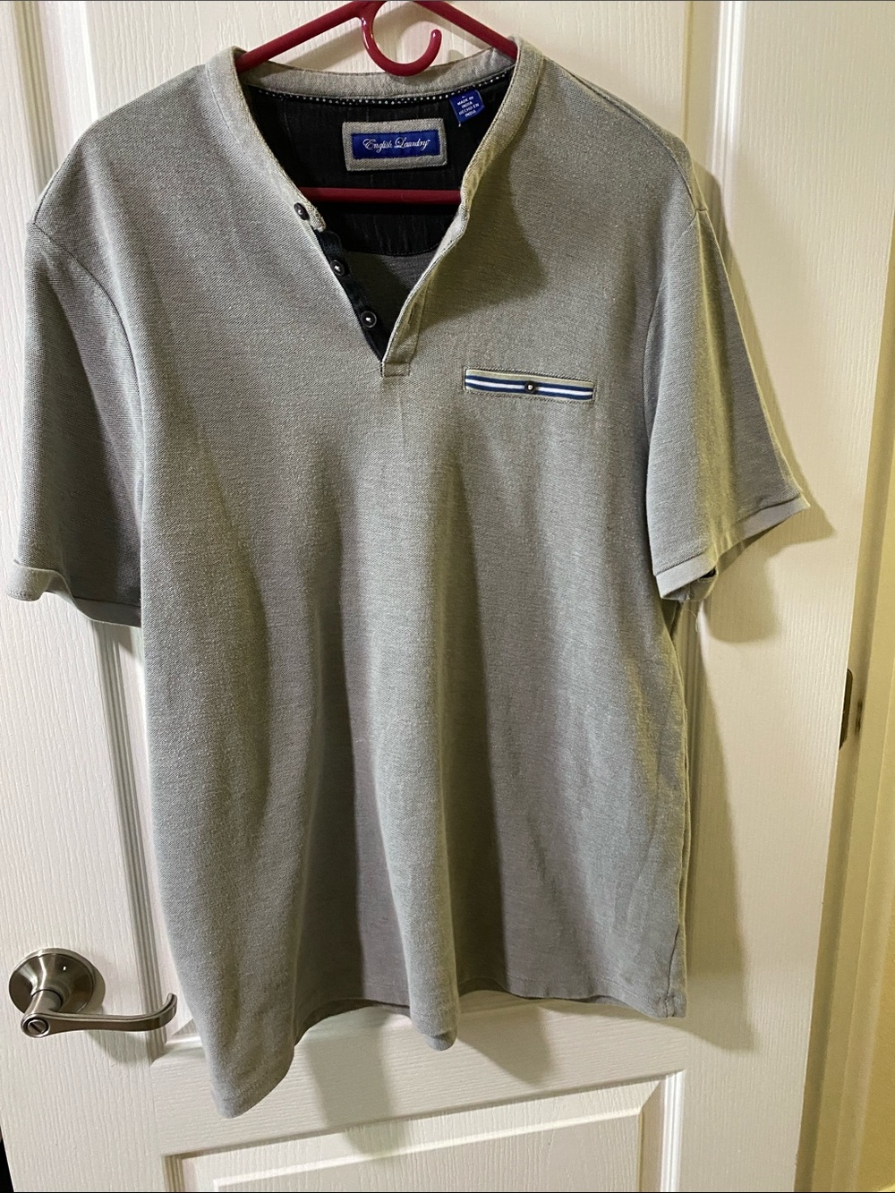English Laundry Gray Short-Sleeve Henley Polo with Pocket Trim